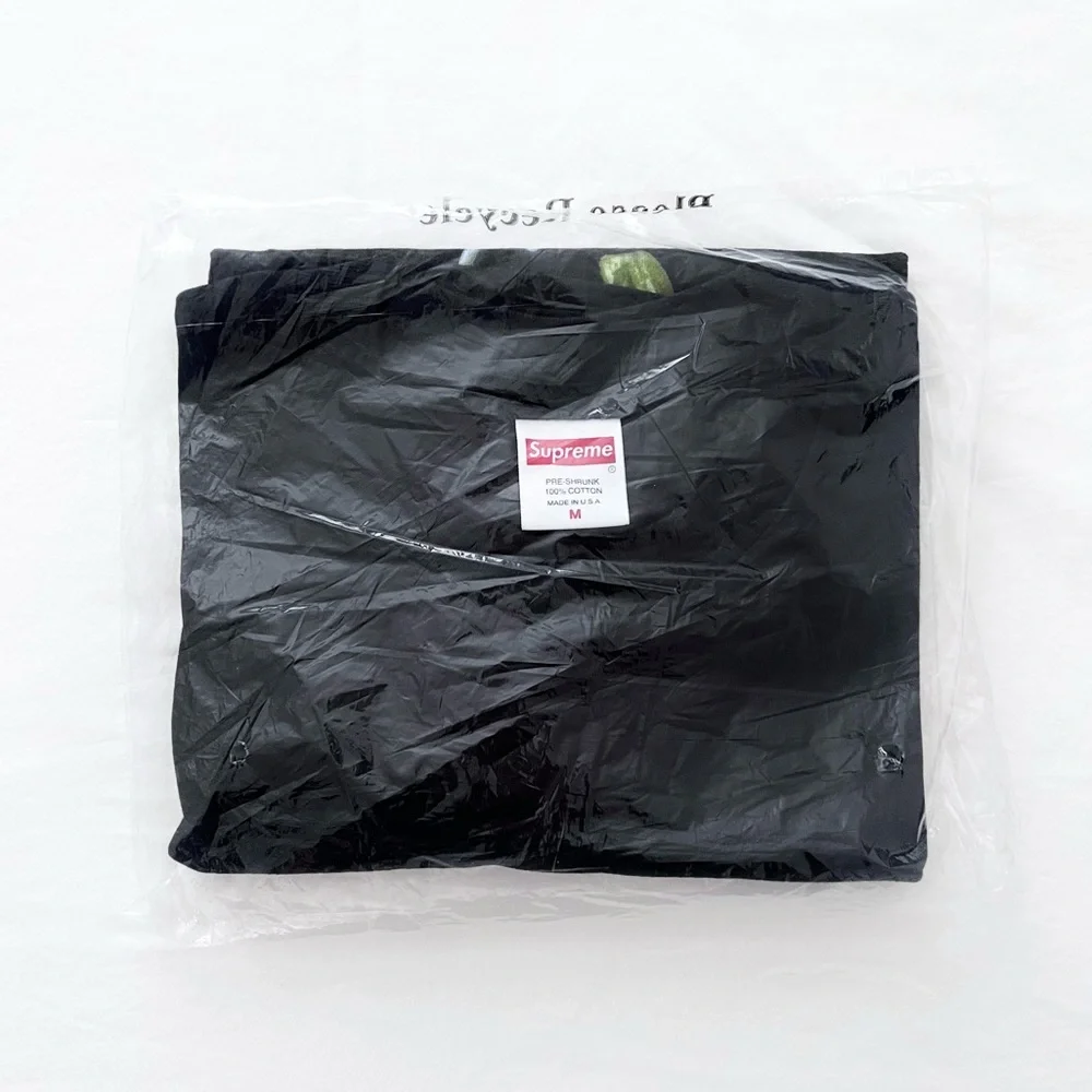 Supreme Men’s Raphael tee - Picture 2 of 4